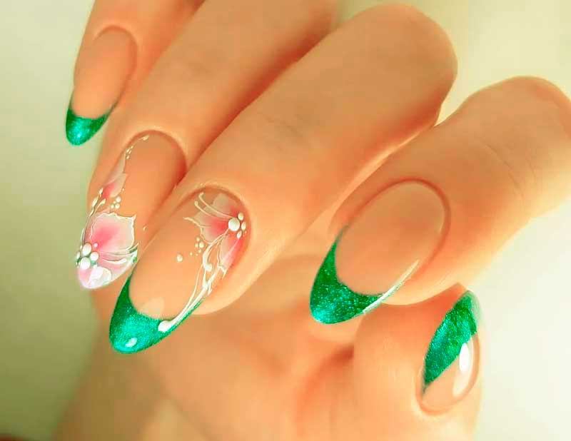 красивый зеленый дизайн ногтей