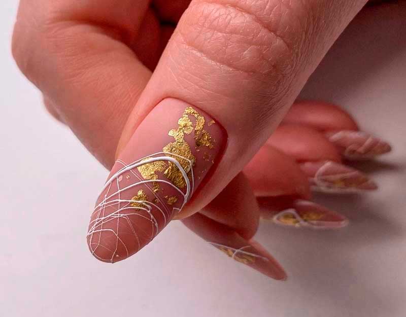 Осенние дизайны ногтей
