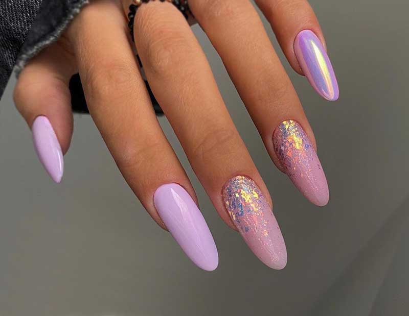 розовые ногти с блестками